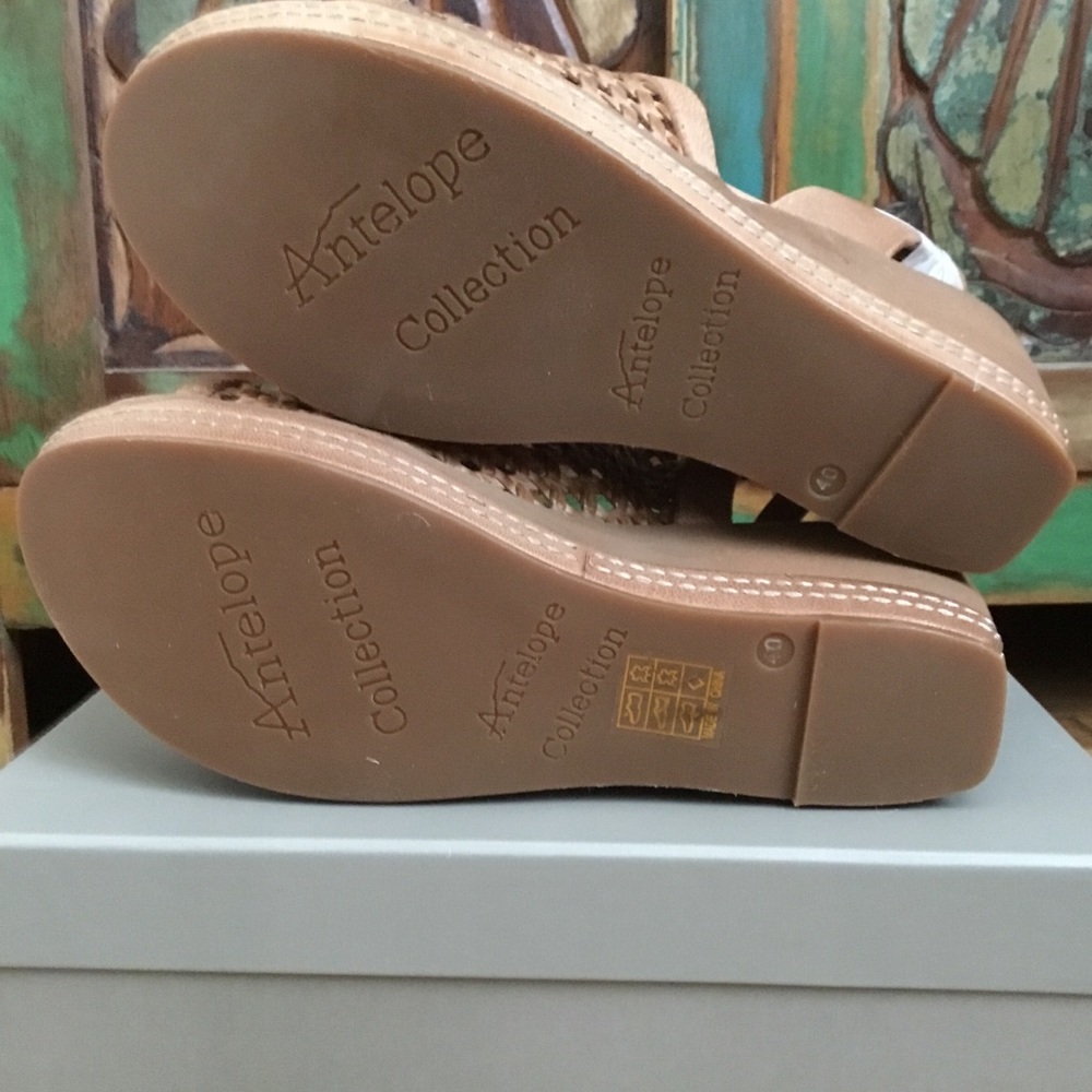 NIB Tyla leather platform sandals - Picture 10 of 12